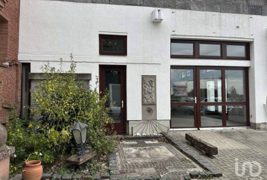 Oberursel / Stierstadt , Ladenlokal, Gastronomie mieten oder kaufen