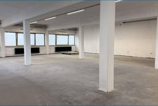 Pfinztal / Berghausen , Ladenlokal, Gastronomie mieten oder kaufen