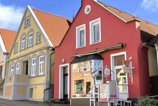 Bergen auf Rügen Dammstraße, Ladenlokal, Gastronomie mieten oder kaufen Bergen auf Rügen Dammstraße, Ladenlokal, Gastronomie mieten oder kaufen