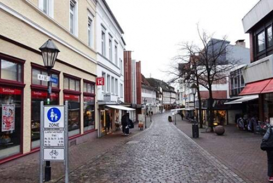 Höxter Marktstraße, Ladenlokal, Gastronomie mieten oder kaufen Höxter Marktstraße, Ladenlokal, Gastronomie mieten oder kaufen