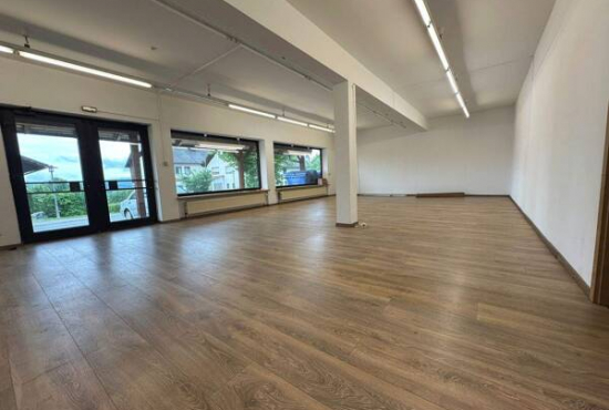 Böbrach , Ladenlokal, Gastronomie mieten oder kaufen Böbrach , Ladenlokal, Gastronomie mieten oder kaufen