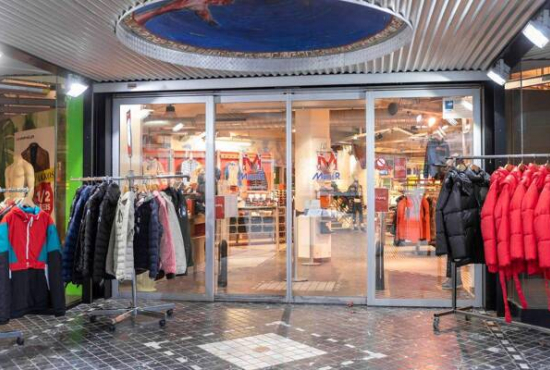 Villingen-Schwenningen , Ladenlokal, Gastronomie mieten oder kaufen Villingen-Schwenningen , Ladenlokal, Gastronomie mieten oder kaufen