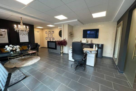 Kaltenkirchen , Ladenlokal, Gastronomie mieten oder kaufen Kaltenkirchen , Ladenlokal, Gastronomie mieten oder kaufen