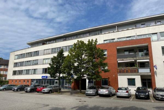 Kiel Charles-Roß-Ring, Ladenlokal, Gastronomie mieten oder kaufen