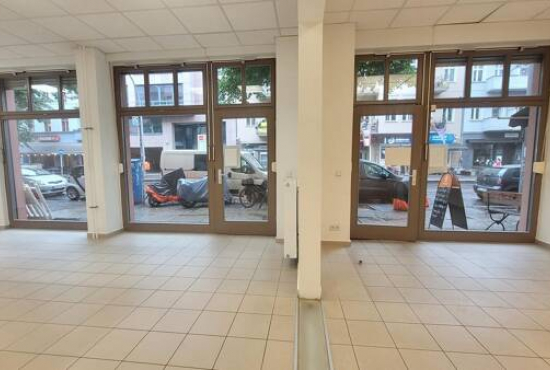 Berlin Boxhagener Str., Ladenlokal, Gastronomie mieten oder kaufen Berlin Boxhagener Str., Ladenlokal, Gastronomie mieten oder kaufen