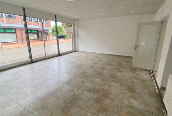 Uetersen Grosser Sand, Ladenlokal, Gastronomie mieten oder kaufen