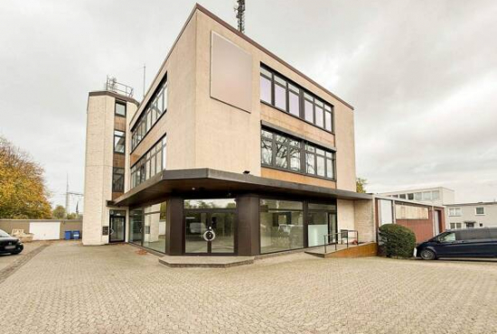 Mettmann , Ladenlokal, Gastronomie mieten oder kaufen