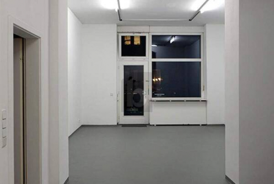 Berlin-Mitte , Ladenlokal, Gastronomie mieten oder kaufen