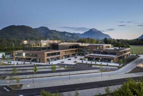 Kiefersfelden Kaiserreich-Straße, Ladenlokal, Gastronomie mieten oder kaufen