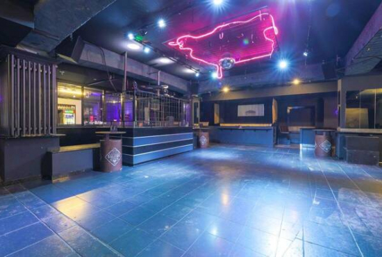 Pforzheim , Ladenlokal, Gastronomie mieten oder kaufen