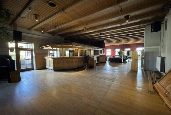 Geisenfeld , Ladenlokal, Gastronomie mieten oder kaufen