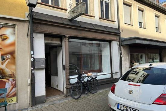 Erlangen , Ladenlokal, Gastronomie mieten oder kaufen