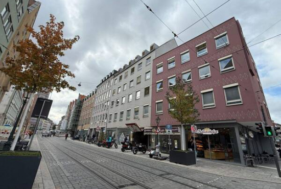 Augsburg Karolinenstraße, Ladenlokal, Gastronomie mieten oder kaufen