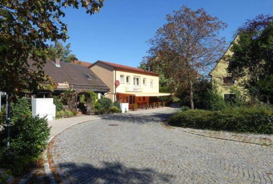 Burgthann , Ladenlokal, Gastronomie mieten oder kaufen