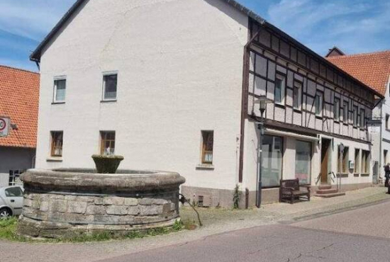 Nieheim , Ladenlokal, Gastronomie mieten oder kaufen