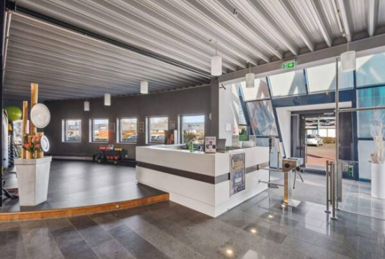 Geilenkirchen , Ladenlokal, Gastronomie mieten oder kaufen