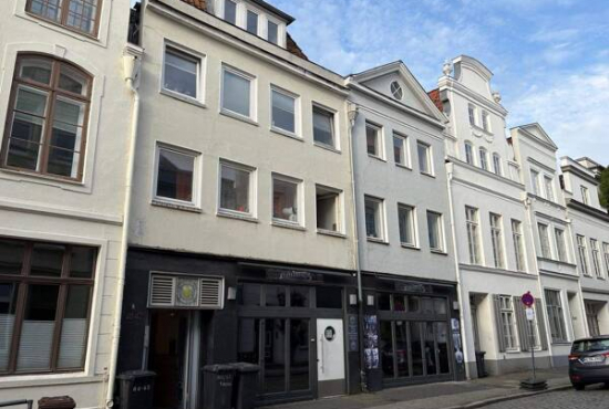 Lübeck Dr.-Julius-Leber-Straße, Ladenlokal, Gastronomie mieten oder kaufen