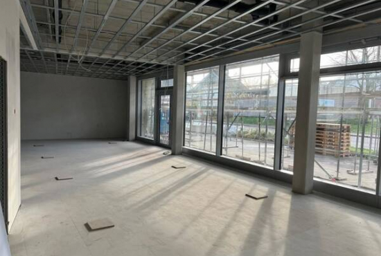 Weinstadt , Ladenlokal, Gastronomie mieten oder kaufen