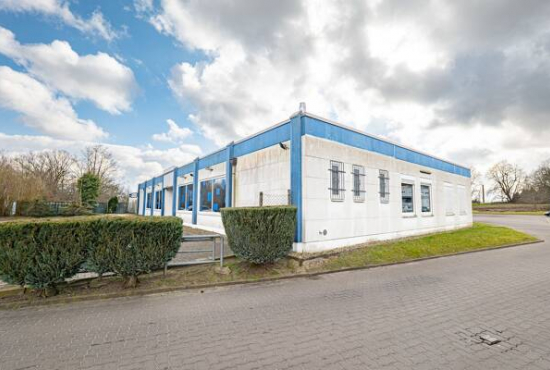 Stade , Ladenlokal, Gastronomie mieten oder kaufen