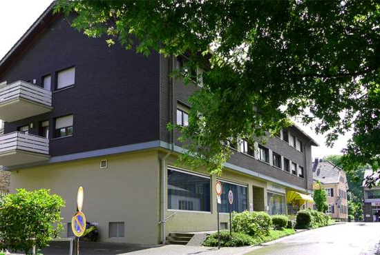 Engelskirchen , Ladenlokal, Gastronomie mieten oder kaufen