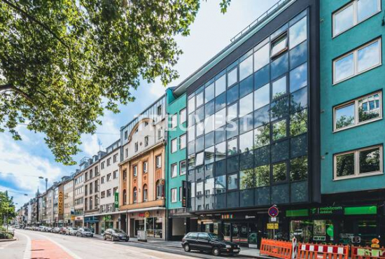 Düsseldorf , Ladenlokal, Gastronomie mieten oder kaufen