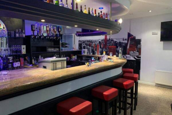 Neckarsulm , Ladenlokal, Gastronomie mieten oder kaufen