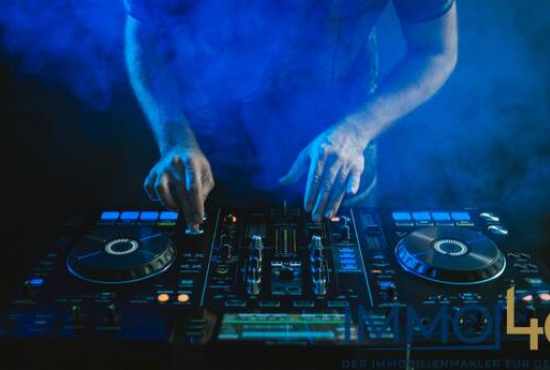 Berlin , Ladenlokal, Gastronomie mieten oder kaufen