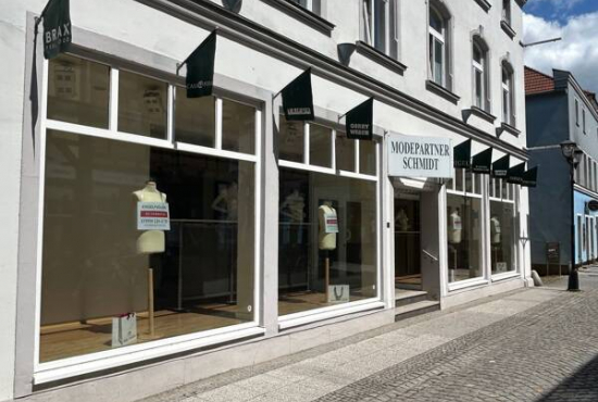 Waren (Müritz) Lange Str.19, Ladenlokal, Gastronomie mieten oder kaufen