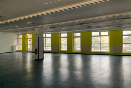 Neubrandenburg Juri-Gagarin-Ring, Ladenlokal, Gastronomie mieten oder kaufen