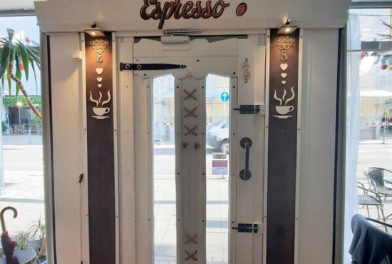 Baden-Baden , Ladenlokal, Gastronomie mieten oder kaufen