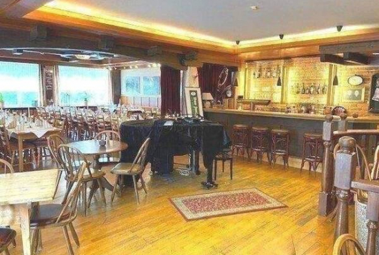 Bad Rippoldsau-Schapbach Dorfstr., Ladenlokal, Gastronomie mieten oder kaufen