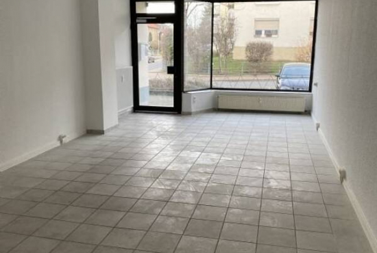 Wolfenbüttel Albert-Schweitzer-Allee, Ladenlokal, Gastronomie mieten oder kaufen