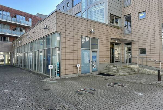 Ahrensburg Rathausstr., Ladenlokal, Gastronomie mieten oder kaufen