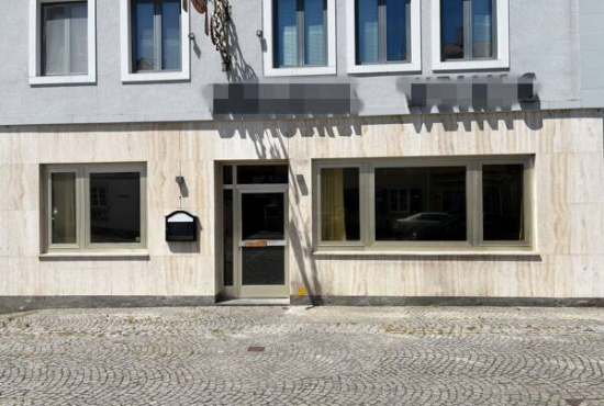 Gerolzhofen , Ladenlokal, Gastronomie mieten oder kaufen