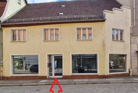 Finsterwalde Berliner Str., Ladenlokal, Gastronomie mieten oder kaufen