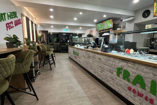 Trittau Poststraße, Ladenlokal, Gastronomie mieten oder kaufen