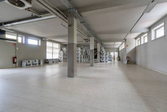 Bremen-Walle , Ladenlokal, Gastronomie mieten oder kaufen