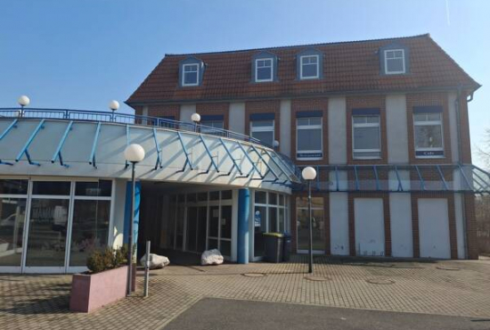 Falkenberg/Elster Friedrich-List-Straße, Ladenlokal, Gastronomie mieten oder kaufen