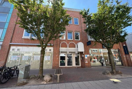 Pinneberg Fahltskamp, Ladenlokal, Gastronomie mieten oder kaufen