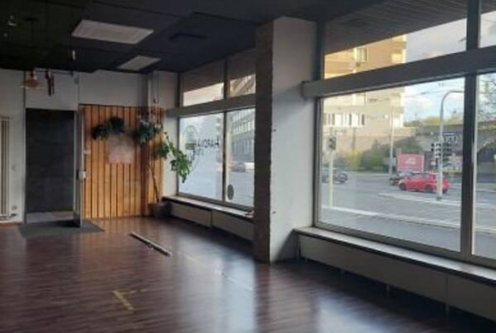 Nürnberg , Ladenlokal, Gastronomie mieten oder kaufen