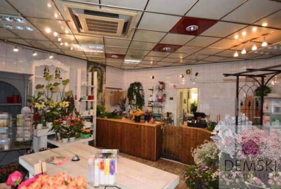 Hilden , Ladenlokal, Gastronomie mieten oder kaufen