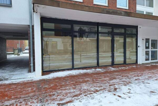 Wedel Bahnhofstraße, Ladenlokal, Gastronomie mieten oder kaufen