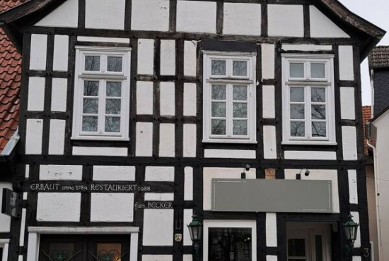 Bünde Museumsplatz, Ladenlokal, Gastronomie mieten oder kaufen