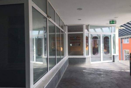 Rathenow Märkischer Platz, Ladenlokal, Gastronomie mieten oder kaufen