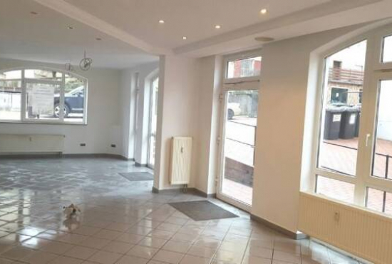 Rottenburg a. d. Laaber Marktstraße, Ladenlokal, Gastronomie mieten oder kaufen