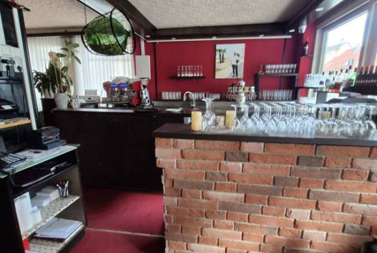 Bad Wildbad im Schwarzwald , Ladenlokal, Gastronomie mieten oder kaufen