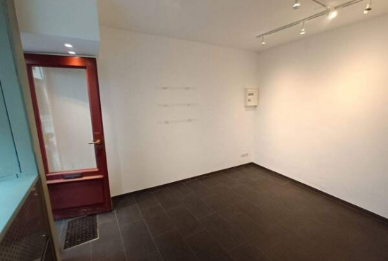 Nürnberg Obere Wörthstraße *, Ladenlokal, Gastronomie mieten oder kaufen