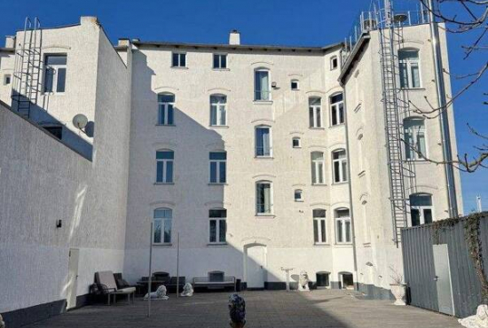 Halle Delitzscher Straße, Ladenlokal, Gastronomie mieten oder kaufen