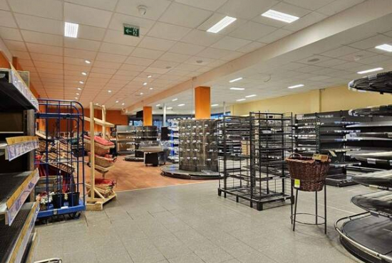 Schwabach , Ladenlokal, Gastronomie mieten oder kaufen