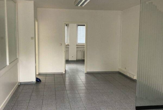 Mönchengladbach Korschenbroicherstr.110, Ladenlokal, Gastronomie mieten oder kaufen